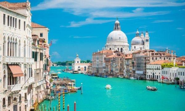 italy-country-detail-img (9)